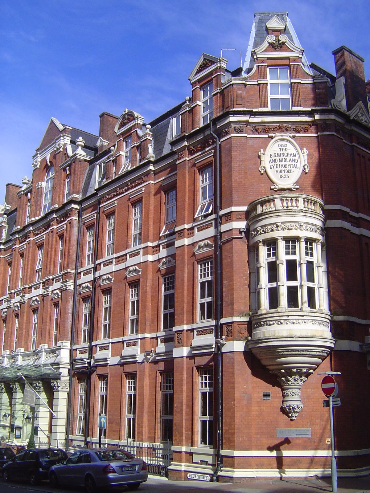Another institution, the eye hospital of 1884. Now a hotel.