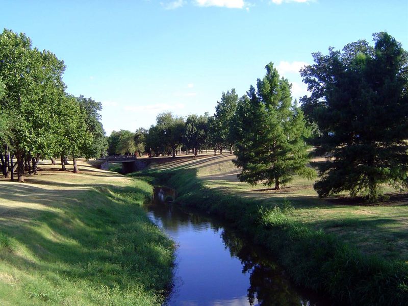 Here's the axial Deep Creek, on its way to Lake Eufaula.