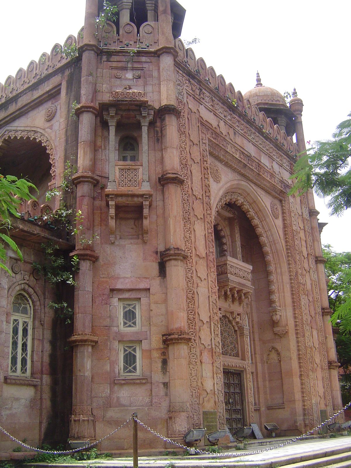 Henry Irwin was the architect. Despite the elegant masonry, the roof leaks, and the building is closed because leakage has corroded the buil