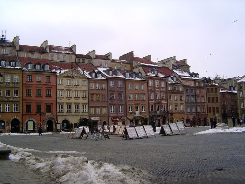 The original houses were built by merchants in the 1600s.