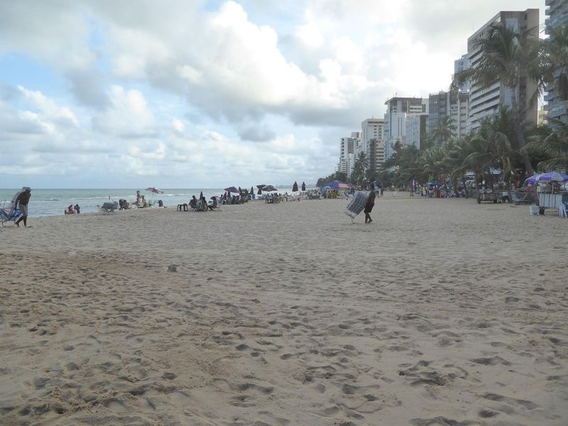Think there's a premium for apartments facing the sea?