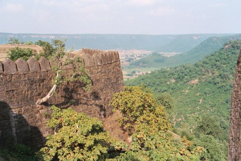 A third view, showing the relationship of Kalinjar to the plateau to its south, from which it has been detached by erosion.