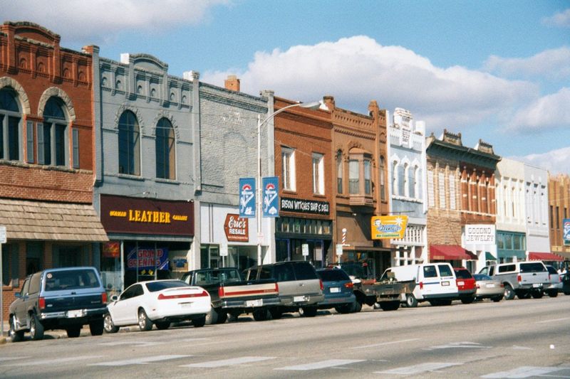 Main Street is undergoing a brave conversion to an arts community. As it stands, even the unconverted sections are pleasant on a nice day, i