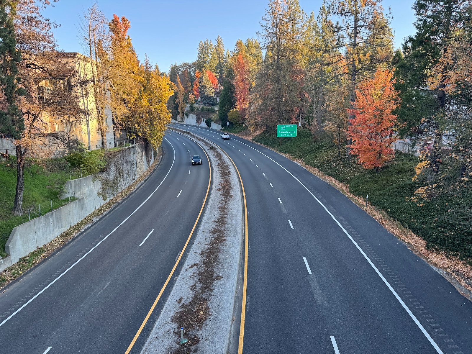 This is the only stretch of Highway 49 that's four-laned.  It runs for about five miles between Grass Valley and Nevada City.