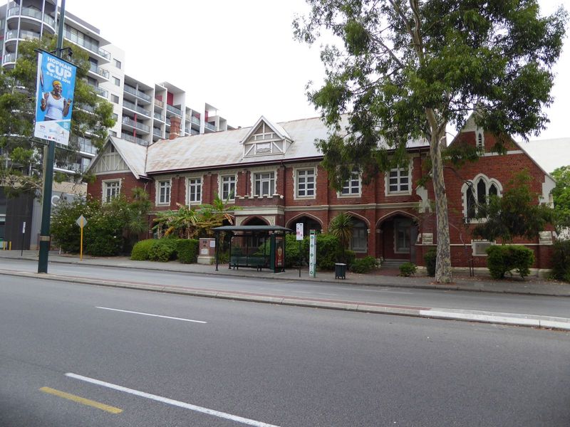 We'll make another loop in the same general path we took in Central Perth 1, so we're back at the east end of St. George's Terrace, where th