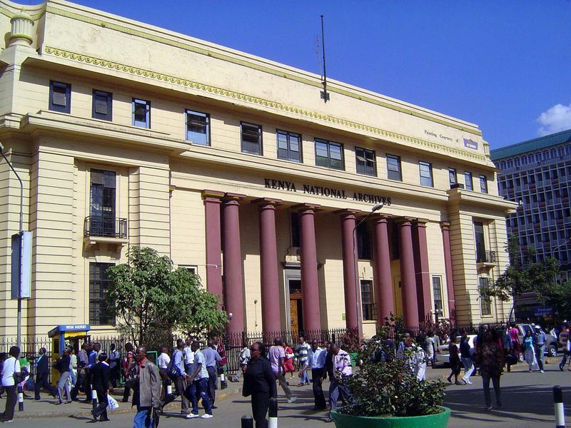 This building was originally the Bank of India, which in the days before World War I was a major source of funds for European settlers inclu