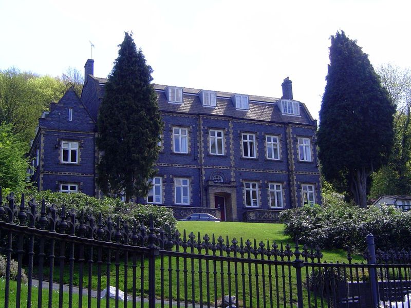 Now a hostel, this was the Coalbrookdale Literary and Scientific Institute, built in 1850 with company funds and the company's blue brick. O