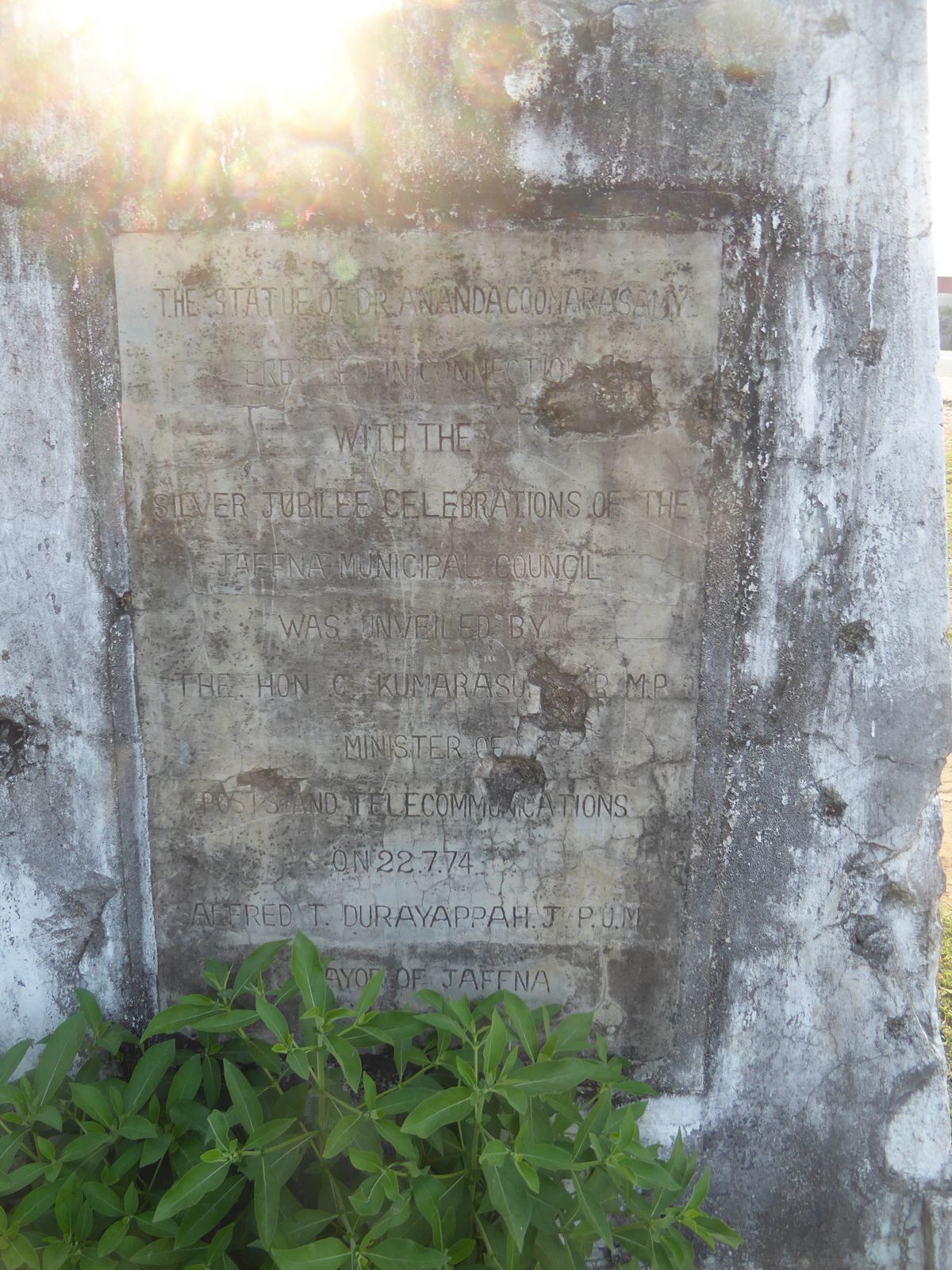 Ananda Coomaraswamy was an eminent student of Sinhalese art. Presumably the Tamils during the civil war did not consider this a persuasive r
