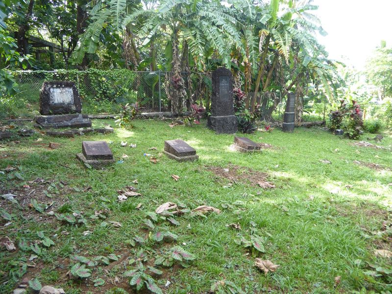 Here's the German cemetery, thoughtfully relocated by the Japanese to a spot where the Japanese wouldn't have to look at it.