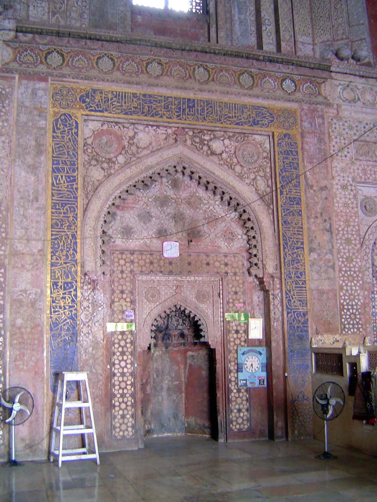 The qibla up close, including the usual modern excrescences.