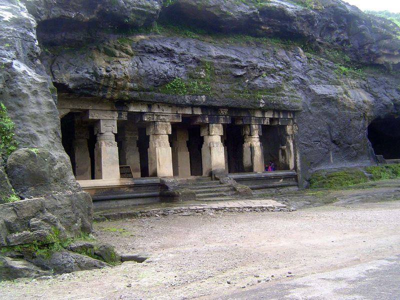 The entrance to Cave 14.