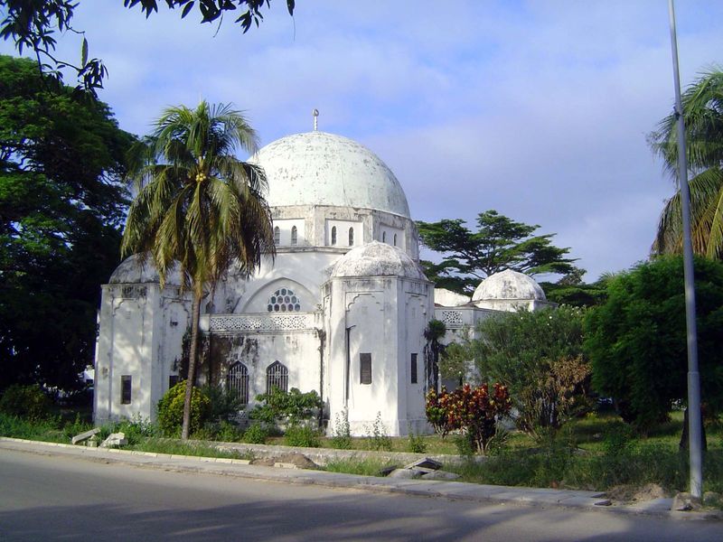 And like every self-respecting bit of the Empire, Zanzibar had a museum. It, too, was by Sinclair, who supposedly modeled it on the Hagia So