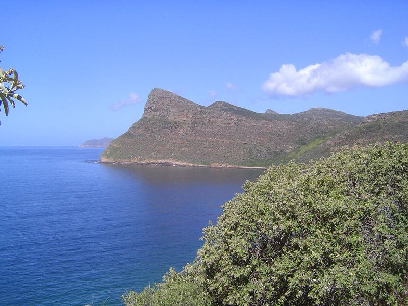 After Simon's Town the peninsula is uninhabited and protected in the Cape of Good Hope Nature Reserve, part of the Table Mountain National P