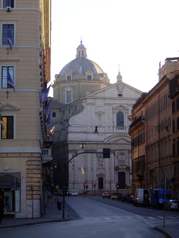 And now the Gesu Church, which was the spur to this weekend fling. The draw wasn't the church's prized bone from the forearm of Francis Xavi