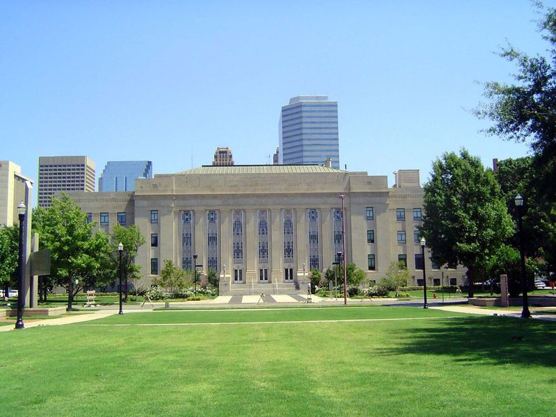 The west side of the city hall.