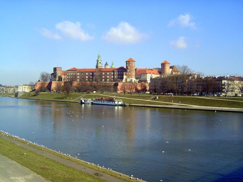 A handsome river, though trained a bit more than a wild man might like. That's Wawel Hill on the other side. It's hardly more than an eminen