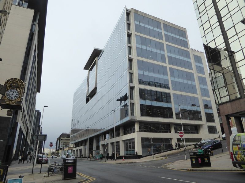 Here's a beauty, the Aurora Building , completed in 2006 and only a block from Thomson's St. Vincent Street Free Church. It's mainly occupie