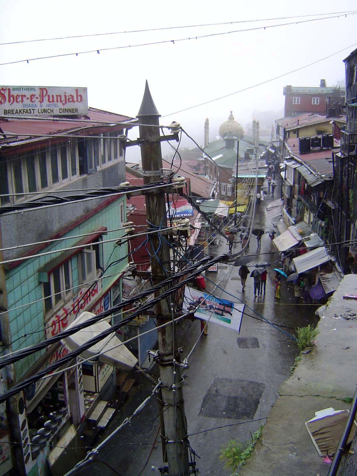 A thicket of wires.