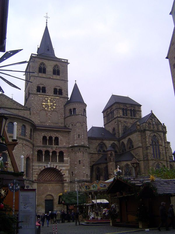 Christianity here goes back to an enormous church built after Constantine's Edict of 313. That church was eventually destroyed by the Viking