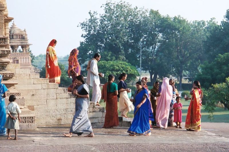 The route is the pradakshina patha, a counter-clockwise circumambulation of the temple, followed by private devotion bhakti in the sanctuary