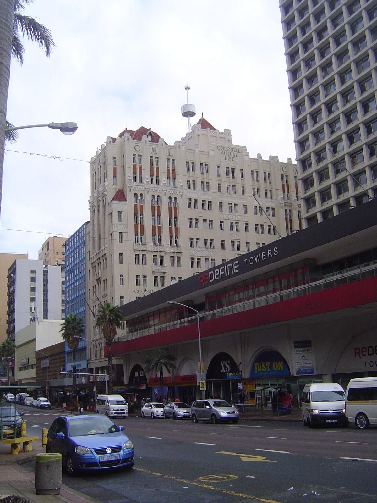 Edwardian pretensions lived on a bit longer with this Colonial Mutual building of 1939, for a while the city's tallest.