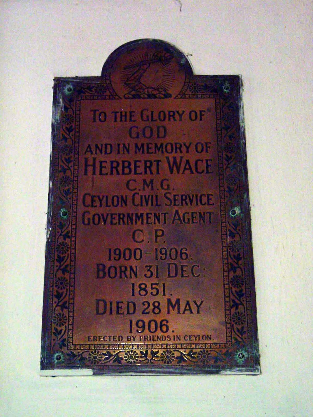 Another plaque, this one to the founder of Wace Park. He died in the saddle.