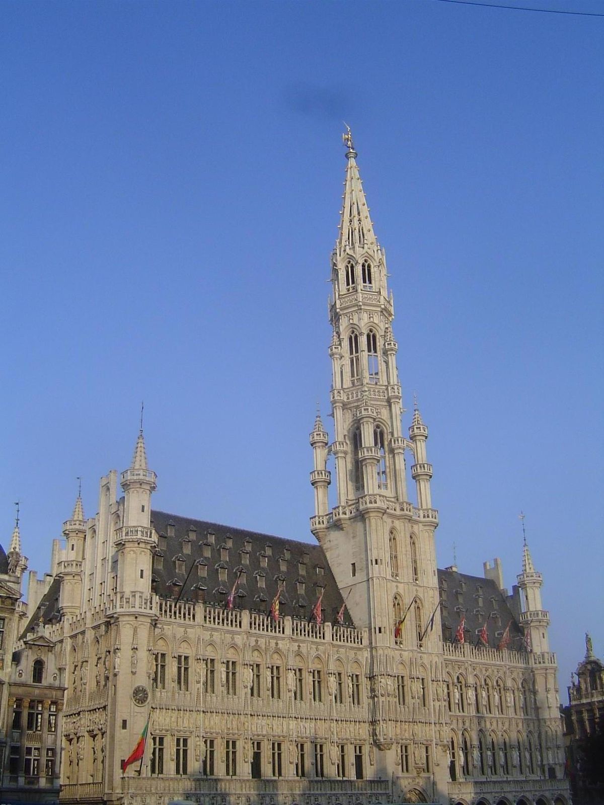 The most prominent building is the Town Hall, whose left wing is from 1402. The tower, finished in 1449 and 295 feet high, was supposed to b
