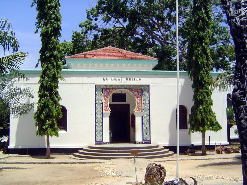 The National Museum opened in 1940 and suggests that the culture of Tanganyika was dominantly Muslim.