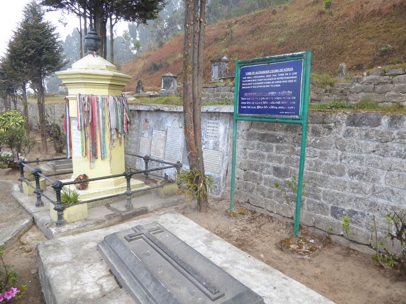 Here's undoubtedly the most celebrated grave, not to mention the most memorialized.