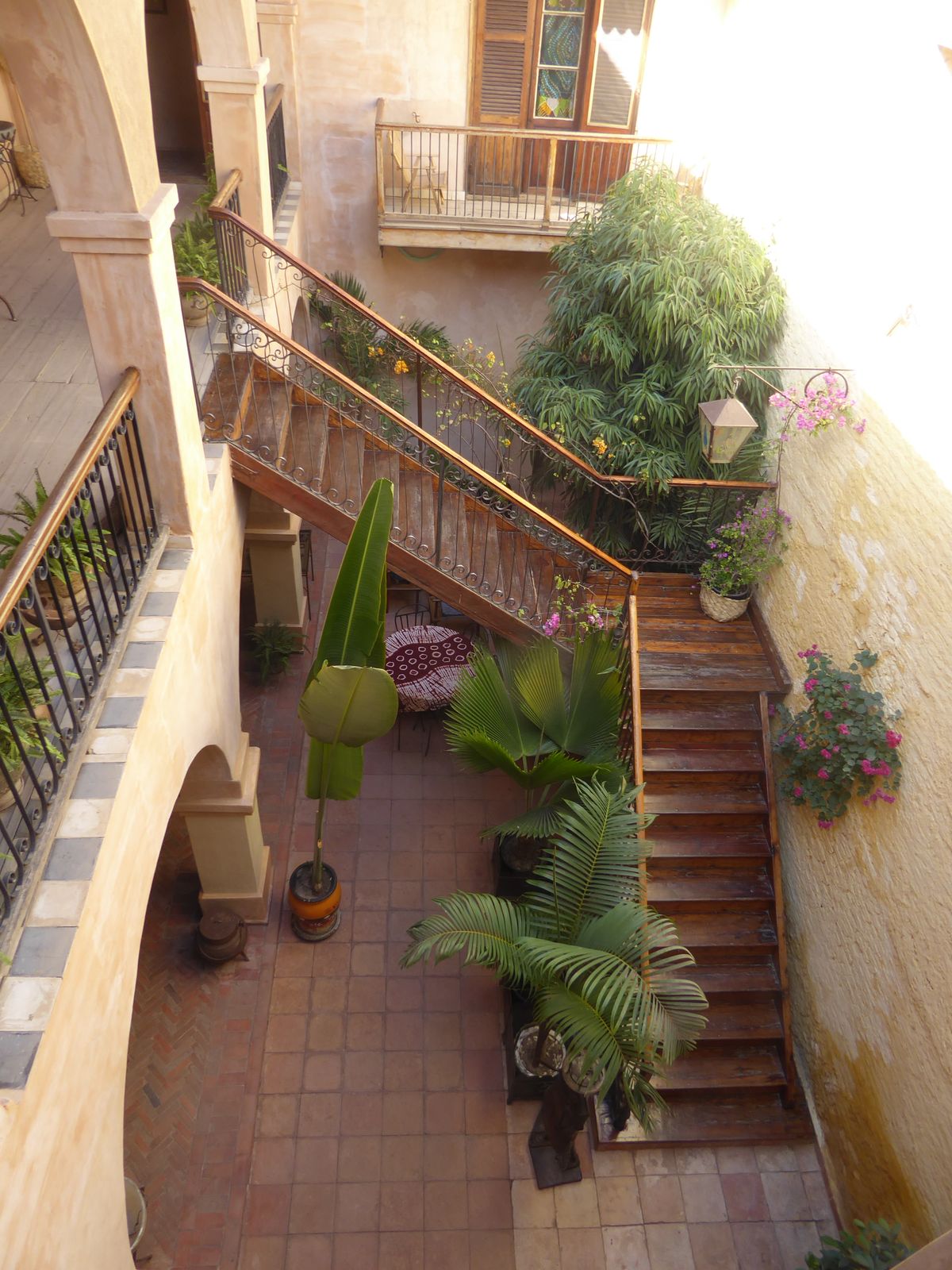 Courtyard of the same building, renovated after a century of occupation by the Dioury and Hamoudi families, natives of Fez.