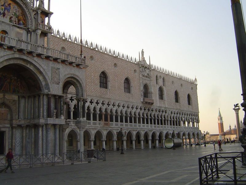 The long facade of the Doge's Palace, with the basilica of St. Mark on the left. The far end of the palace-the last seven columns—is a bit o