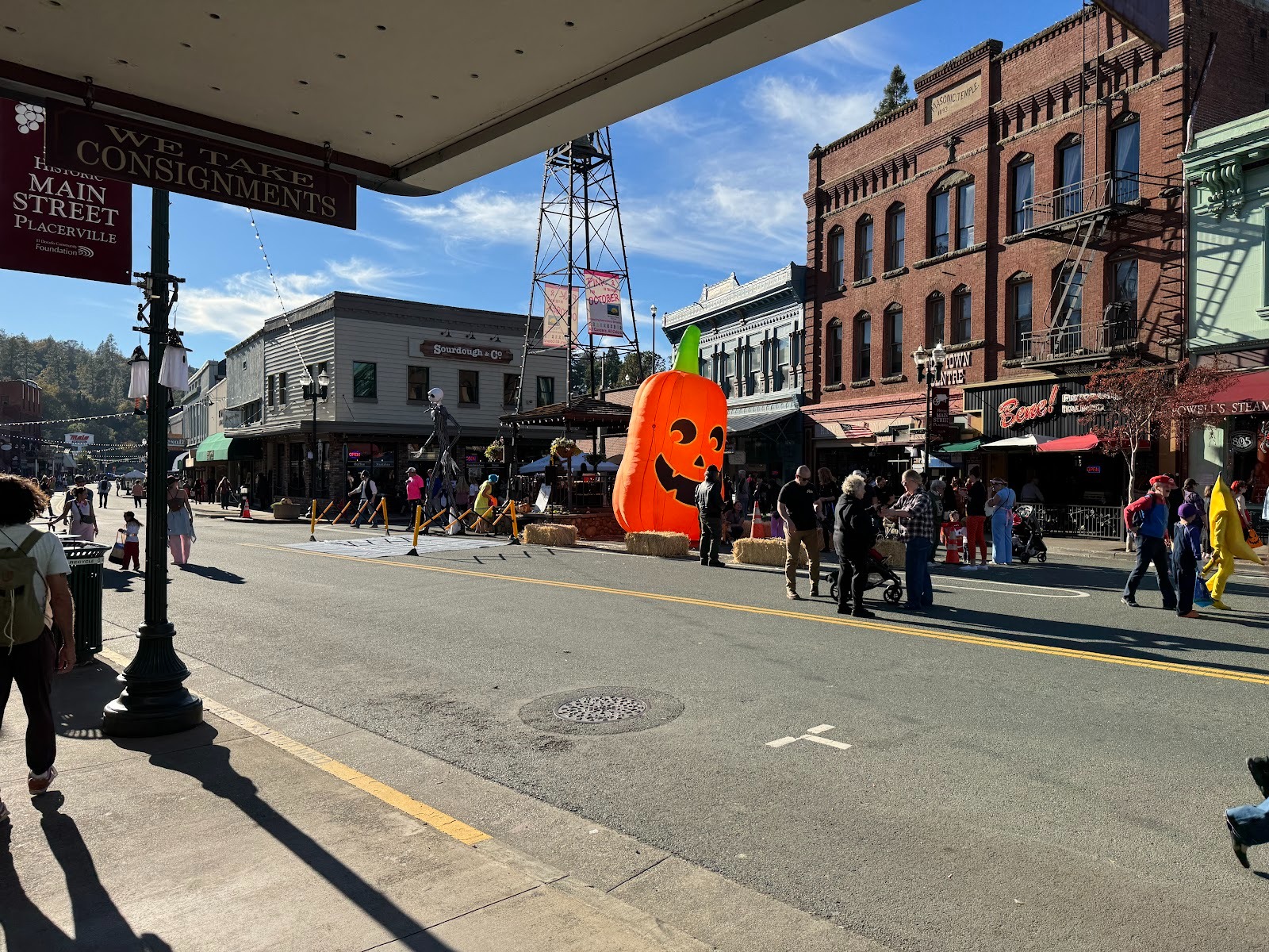 It's Halloween, 2025, so there are no vehicles on Placerville's main street.  That would be the town's fire-bell tower.  Although there are 