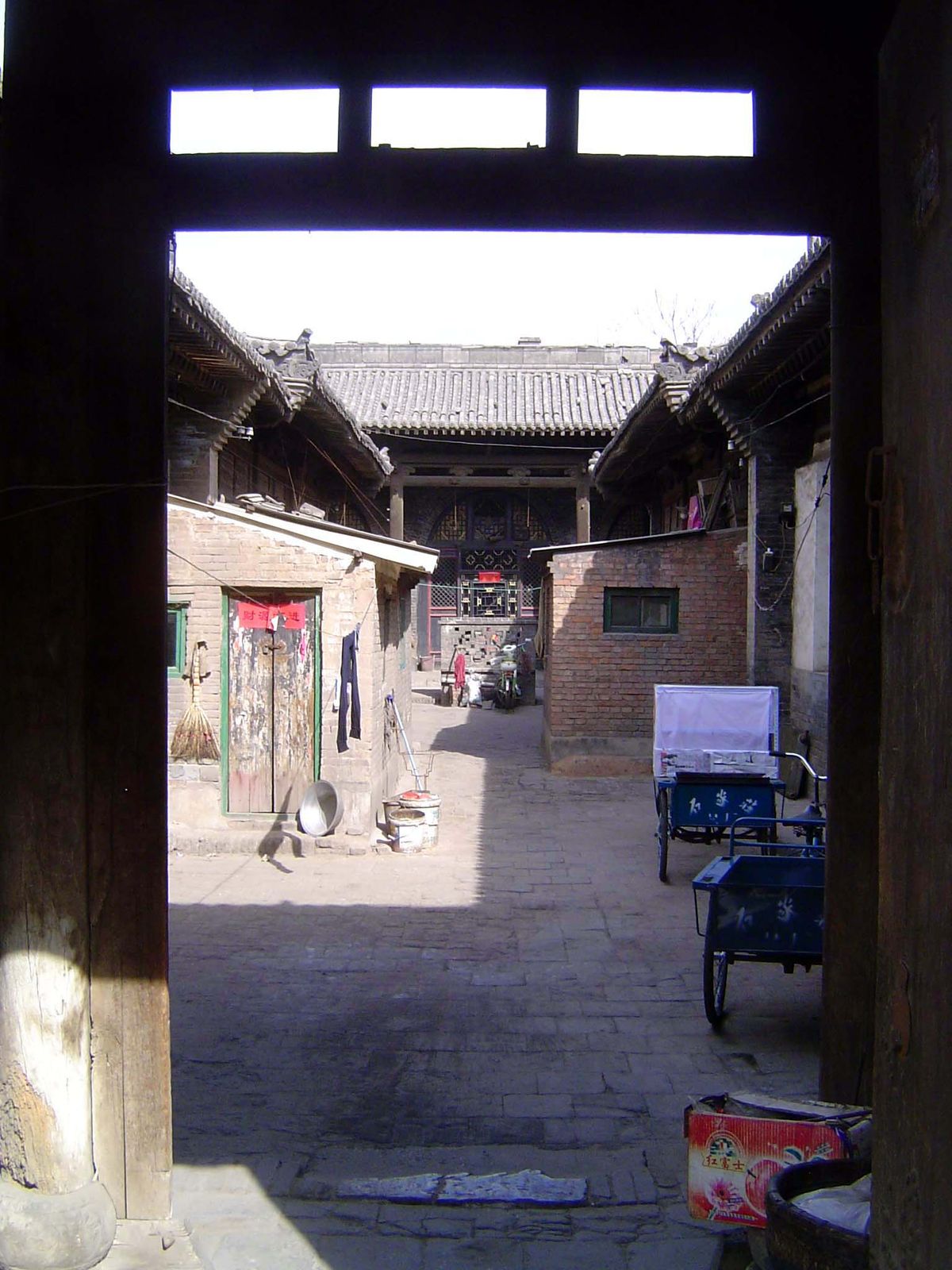 There are plenty of courtyard houses that have not been upgraded for tourists.