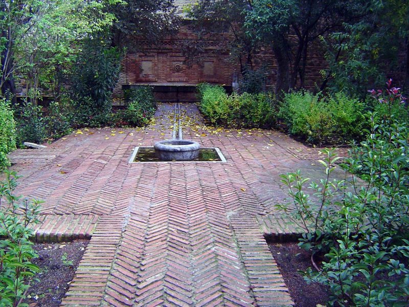 The mosque garden is laid out in the quadrapartite design common across the Muslim world.