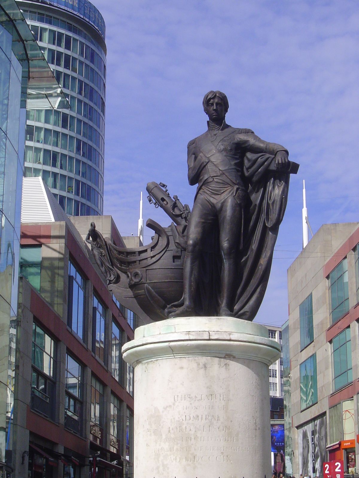 A few blocks away and in better shape, Lord Nelson was put here in 1809 after a public subscription.