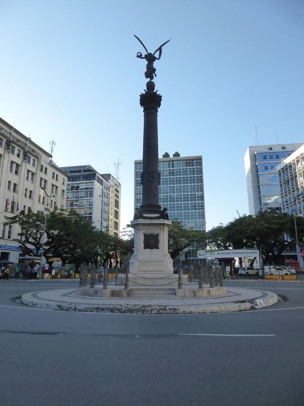 You probably wouldn't guess it, but the monument stood on the waterfront until fill was imported to create new land and push the sea out sev