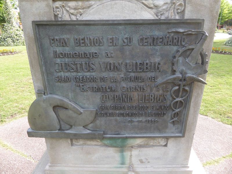 Another monument recalls that the father of organic chemistry had many practical interests, including "Extractus carnis." Too expensive to m