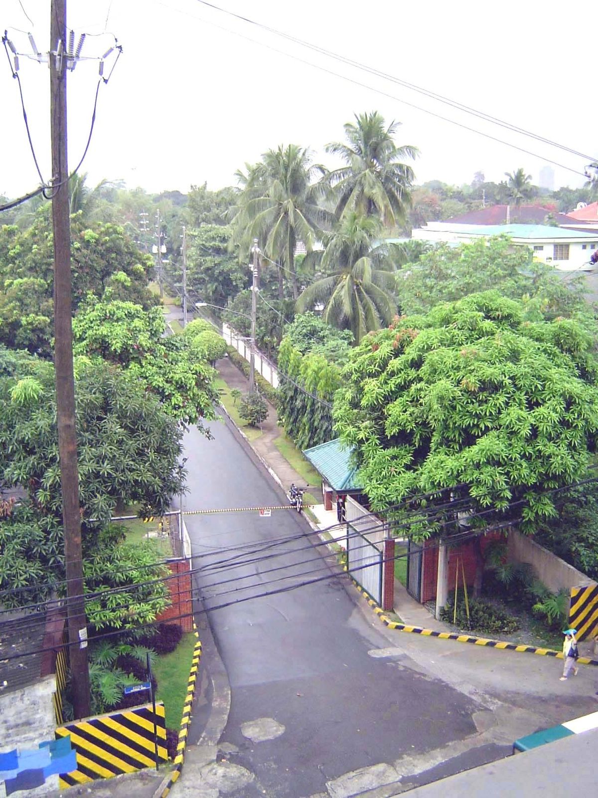 On the other side of EDSA is some of the most expensive residential property in Manila. We're looking at it from the elevated Ortigas Metro 