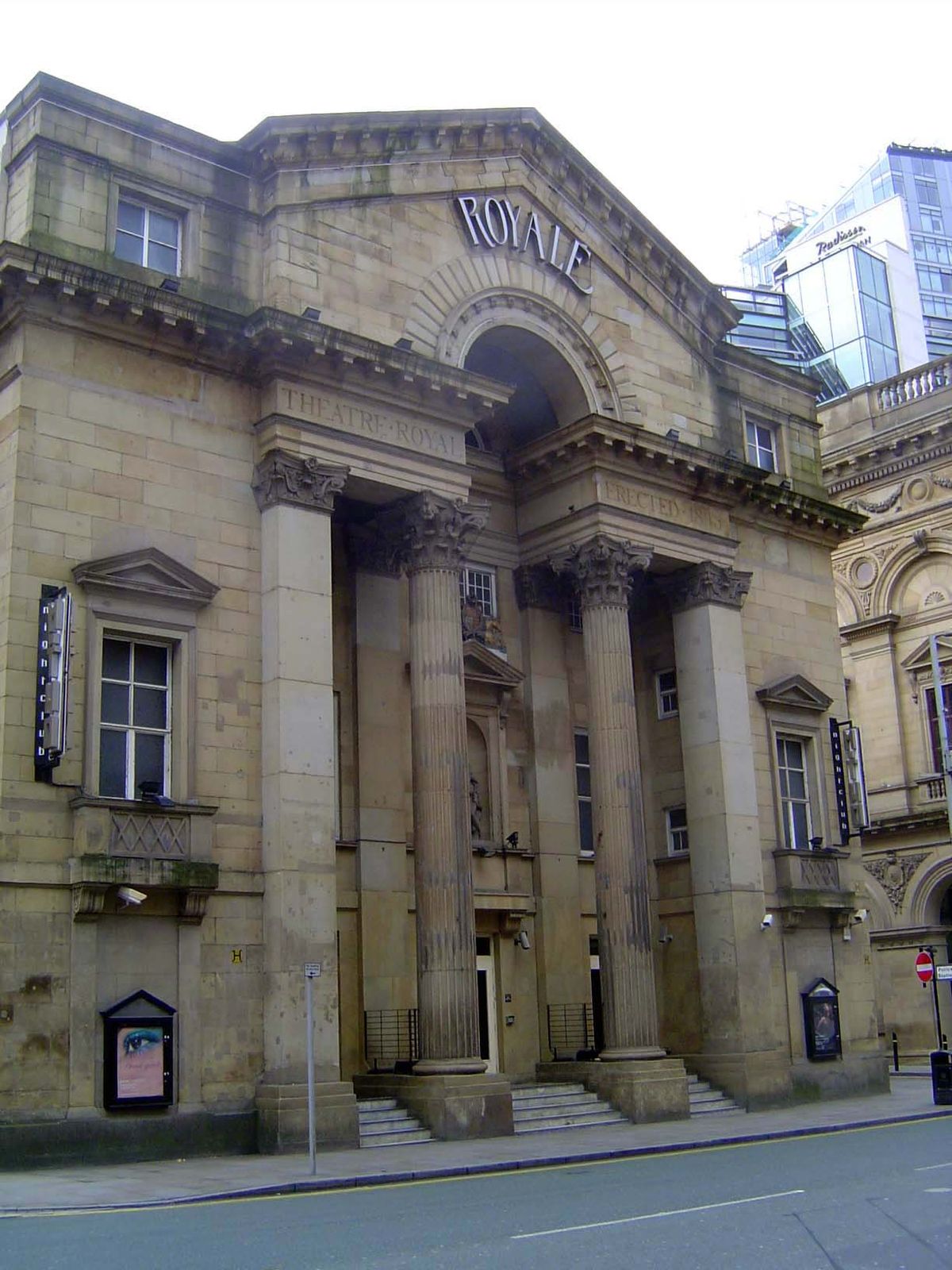 Next door: the Theater Royal of 1845, replacing a still earlier theater. This was a live theater until 1921, when it began showing movies. S