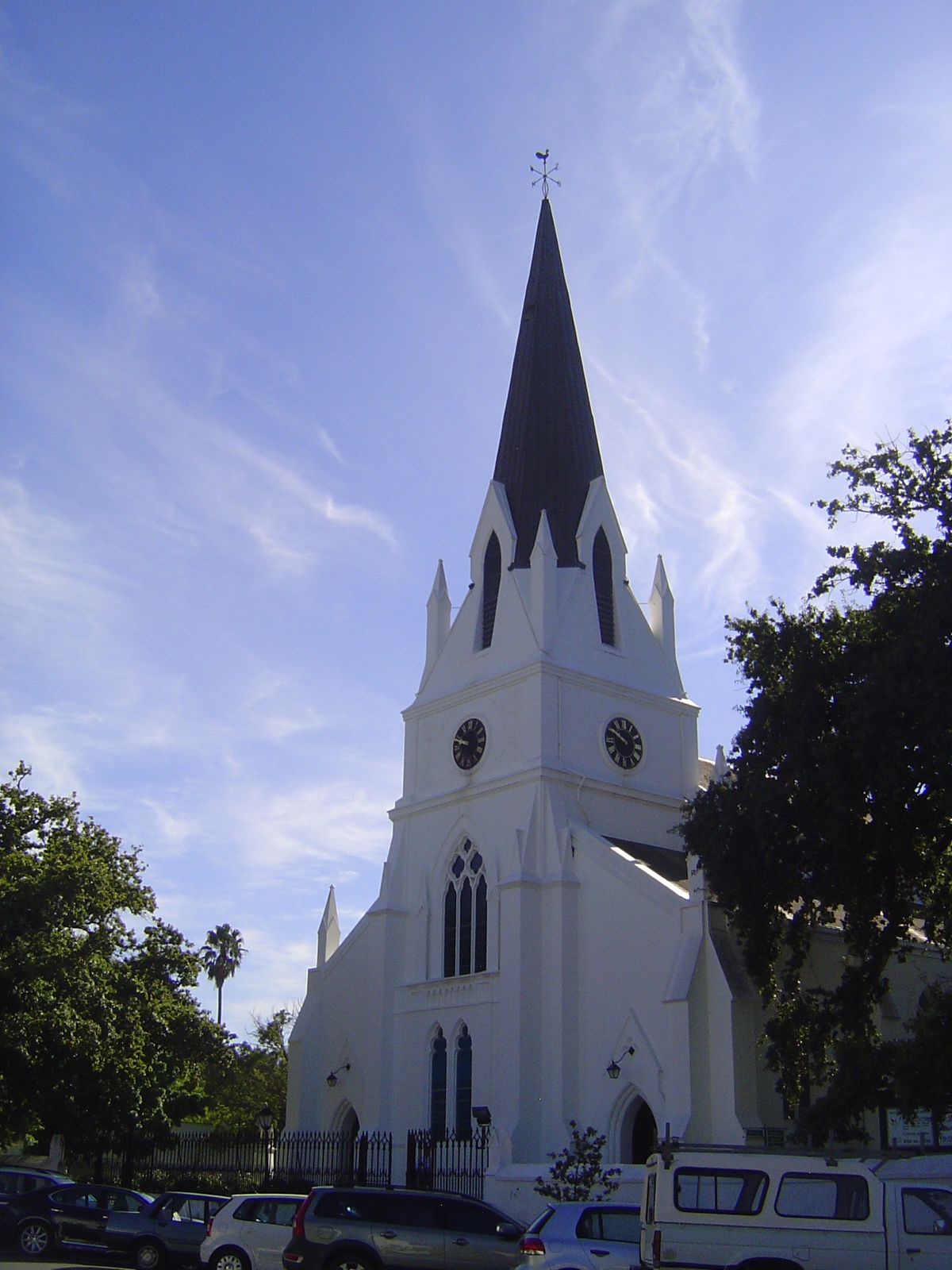 The church was begun in 1717 and built in a conventional, cruciform shape, but it was extended in 1814 and enlarged again in 1863. It lost w