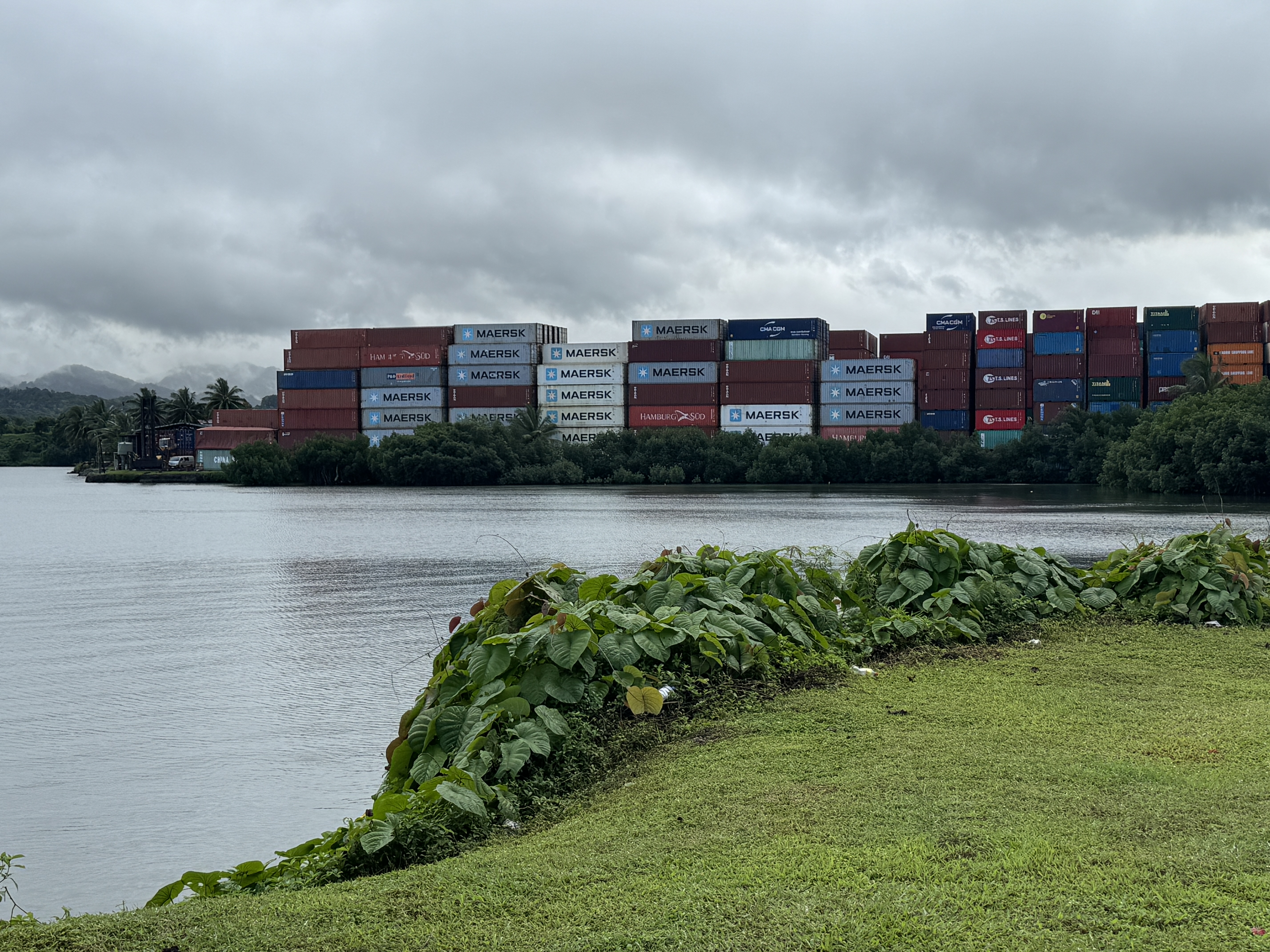 It's a small port, but even tiny ports these days are containerized.  Here's United Containers Fiji, a fraction of a mile north of King's Wh