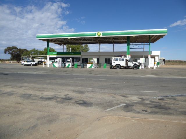 The liveliest place in town, thanks to truckers who roll in, fill up, and leave A$1500 on the counter. But that's not the station's claim to