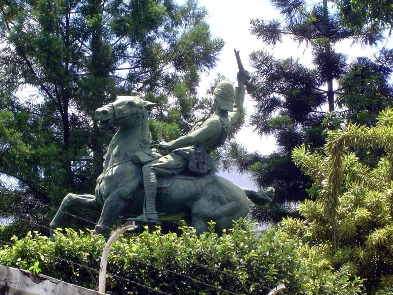 Once located on the esplanade, this statue now lies behind the strictly guarded gates of a military area.