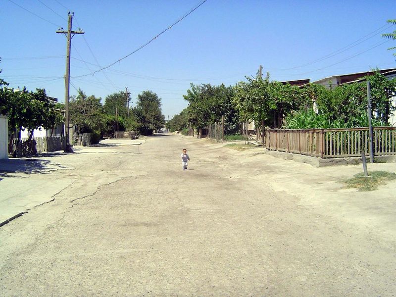 The Soviets made a point of modernizing the old city's street network, mostly by eliminating dead-ends. It would be good for traffic if ther