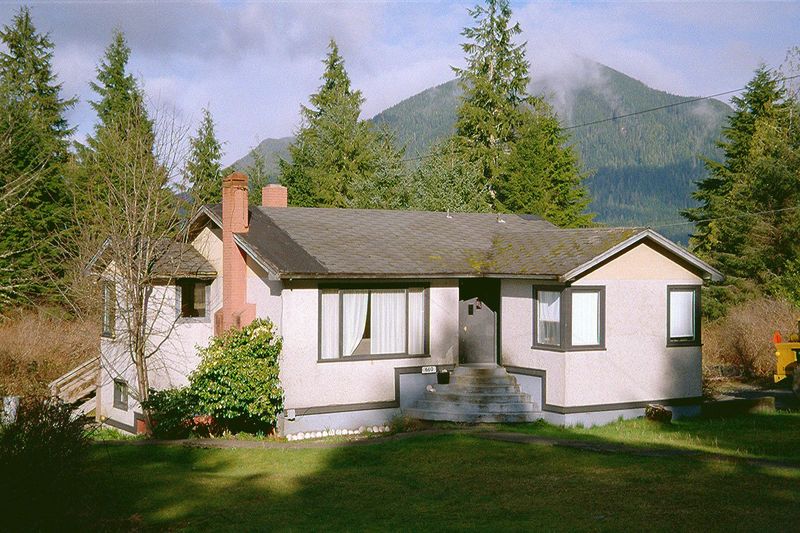 With the rise of tourism, the older residential stock has acquired a quaint look.