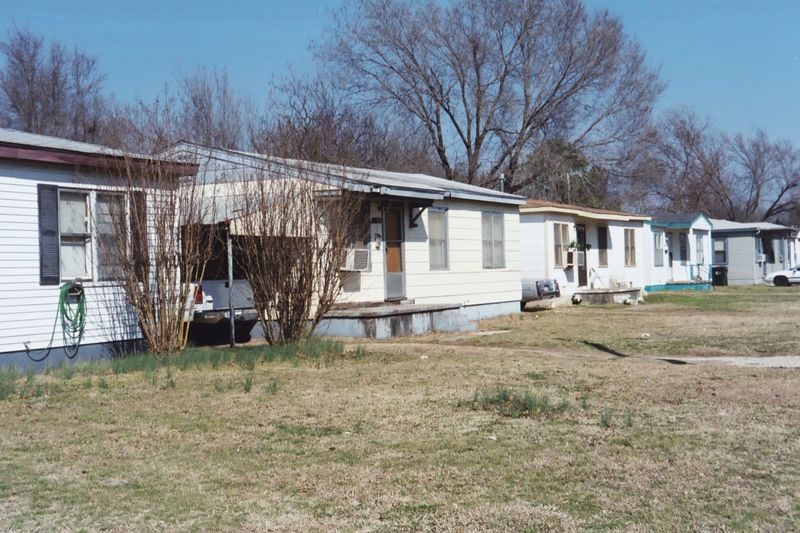 Lines of houses popped up through the 1940s—in this case on Iowa Street.