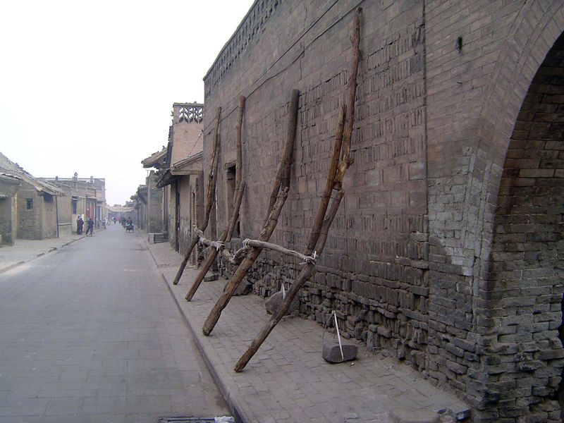 Parts of the city are in danger of collapse and are simply but ingeniously stabilized.