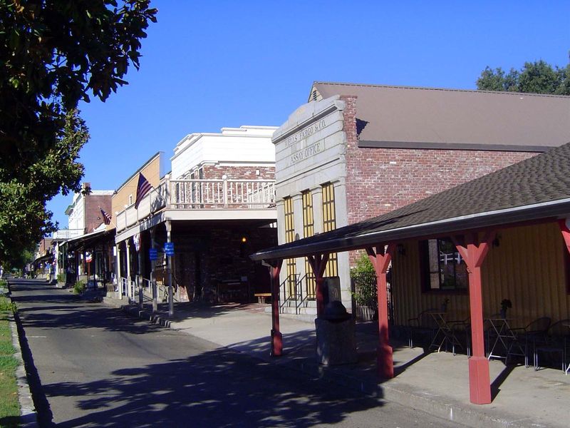 Sutter Street.