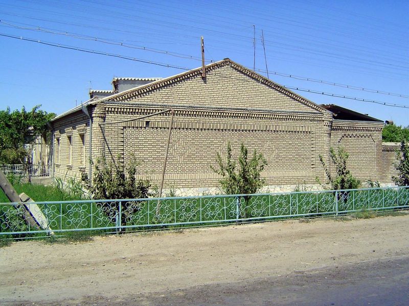 And then this, not only executed in brick but with embedded brick columns directly descended from Bukhara's Samani Mausoleum. Who owns such 
