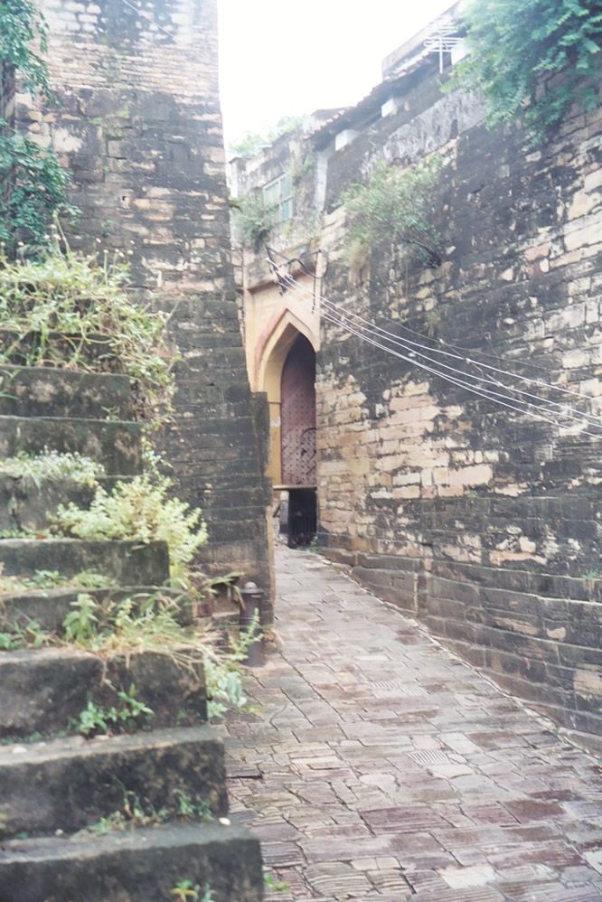 Entrance to the fort.